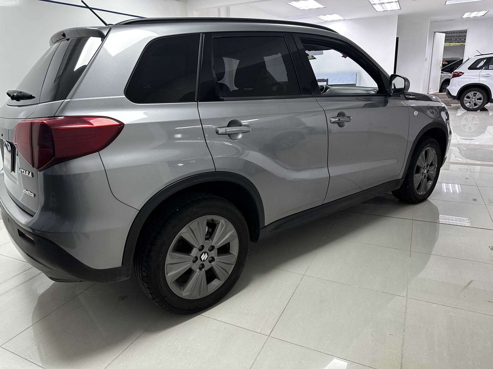 SUZUKI NEW VITARA 2024 - Imagen 7