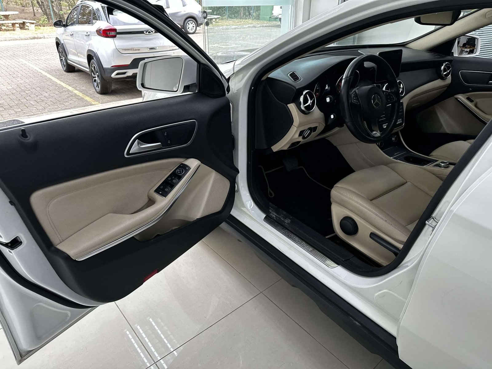 Mercedez Benz GLA 2019 - Imagen 3