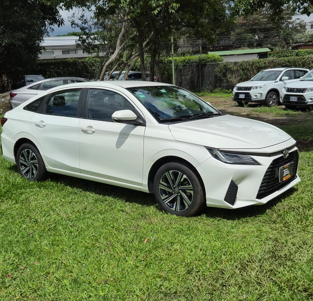 Toyota Yaris 2024 - Imagen 10