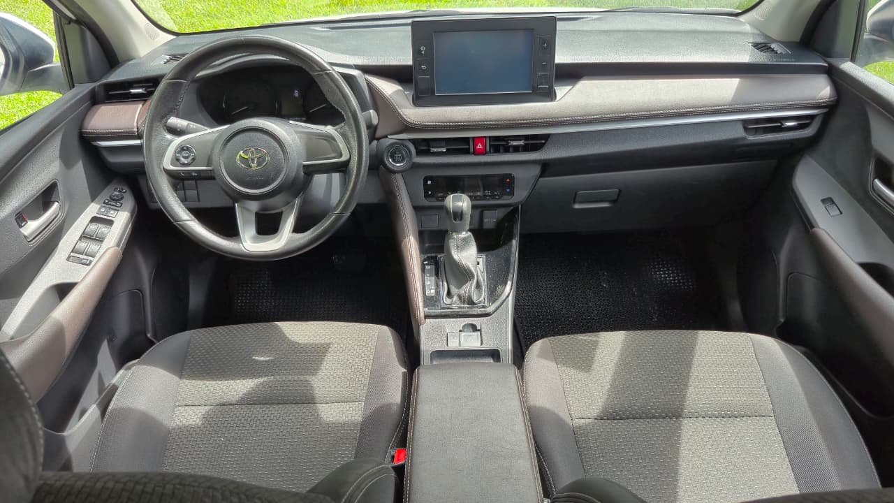 Toyota Yaris 2024 - Imagen 8