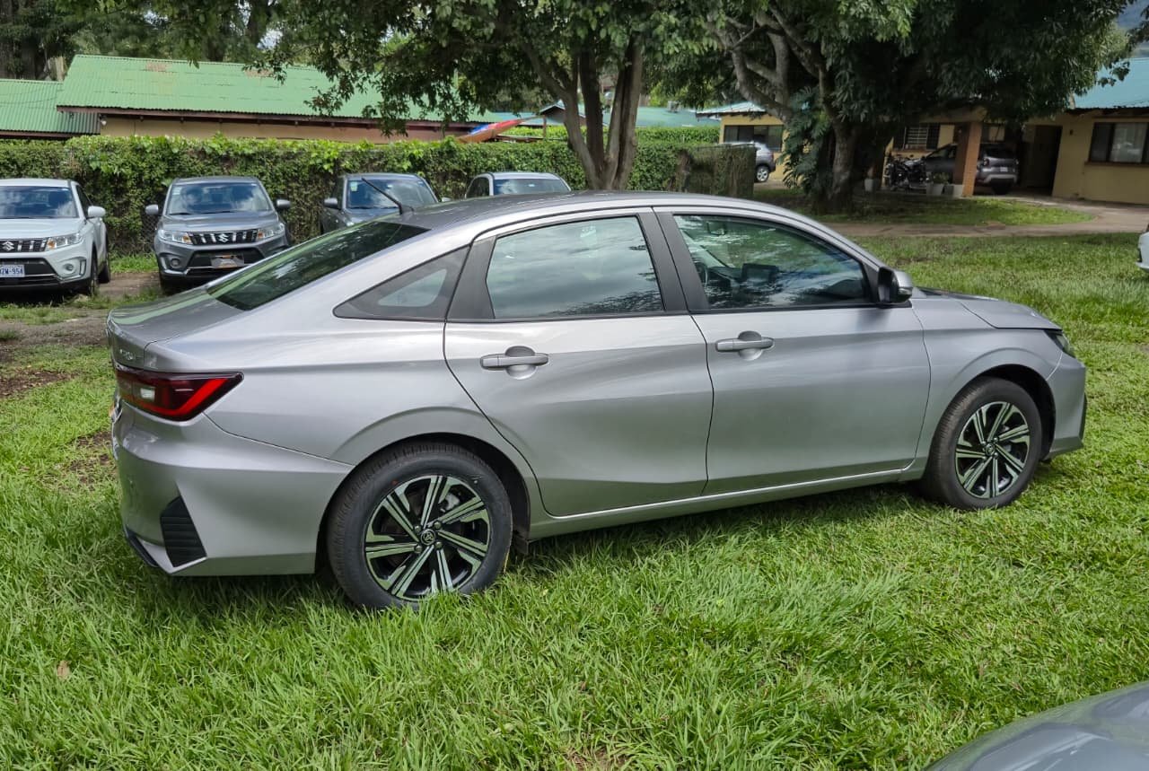 Toyota Yaris 2024 - Imagen 2